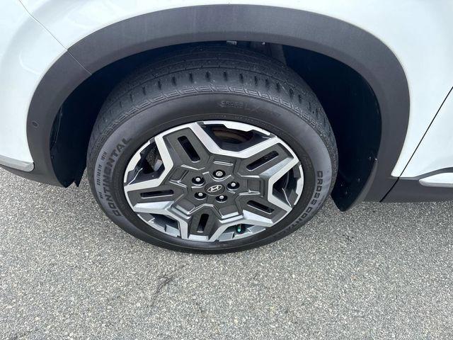 Photo of 2022 Quartz White Hyundai SANTA FE