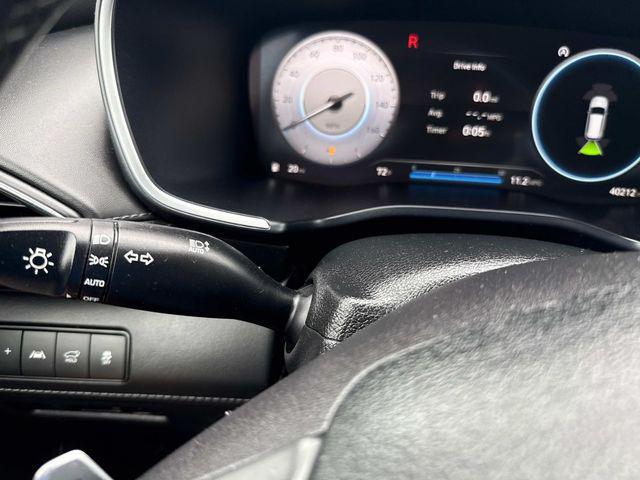 Photo of 2022 Quartz White Hyundai SANTA FE