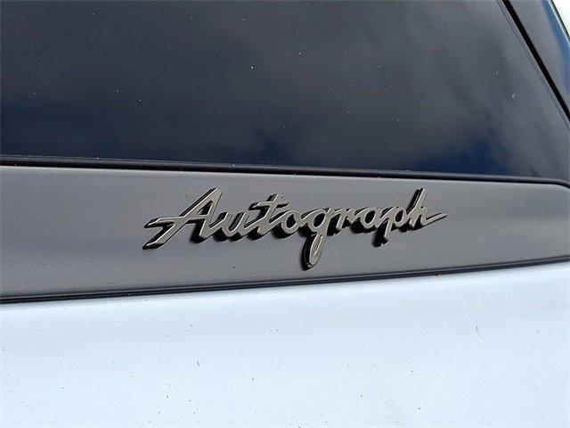 Photo of 2026 Radiant White/Black Obsidian INFINITI QX60
