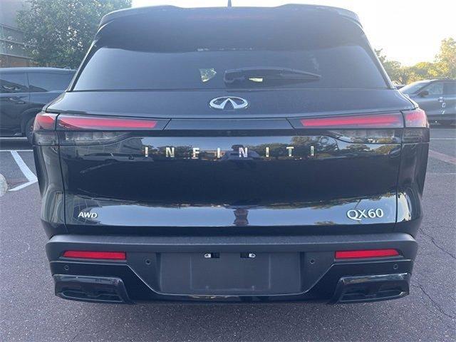 Photo of 2025 Mineral Black INFINITI QX60