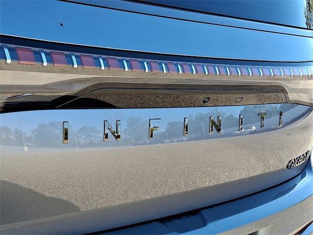 Photo of 2026 Dynamic Metal/Black Obsidian INFINITI QX80