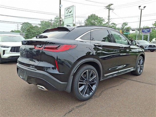 Photo of 2025 Black Obsidian INFINITI QX55