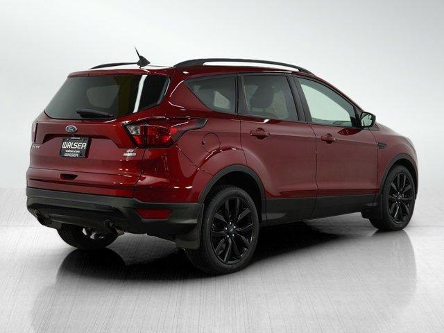 Photo of 2019 Ruby Red Metallic Tinted Clearcoat Ford Escape