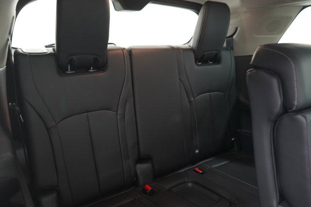 Photo of 2025 Warm Titanium INFINITI QX60