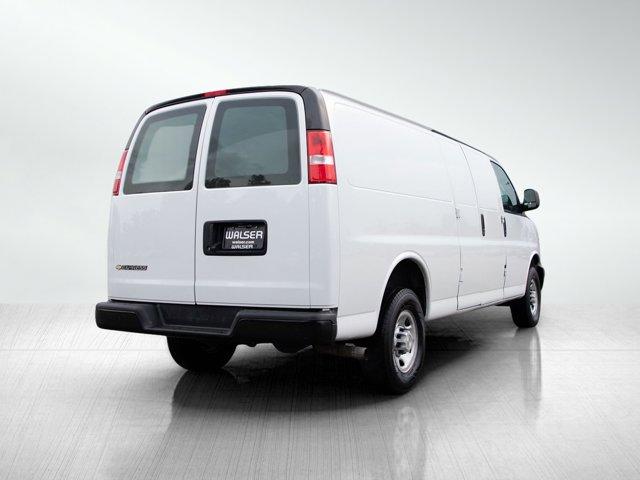 Photo of 2022 Summit White Chevrolet Express 2500