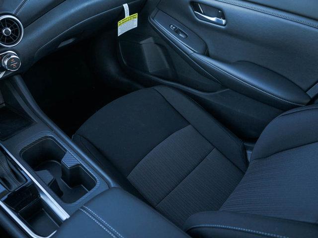 Photo of 2025 Super Black Nissan Sentra