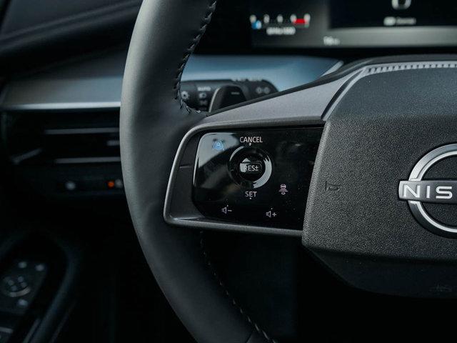 Photo of 2025 Super Black Nissan Murano