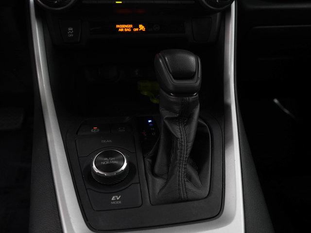 Photo of 2023 Rapid Red Metallic Tinted Clearcoat Ford Escape