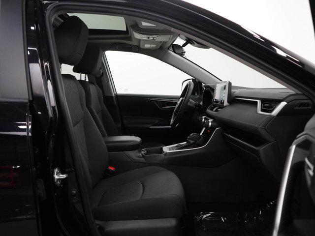 Photo of 2023 Rapid Red Metallic Tinted Clearcoat Ford Escape