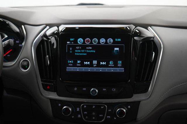 Photo of 2019 Silver Ice Metallic Chevrolet Traverse