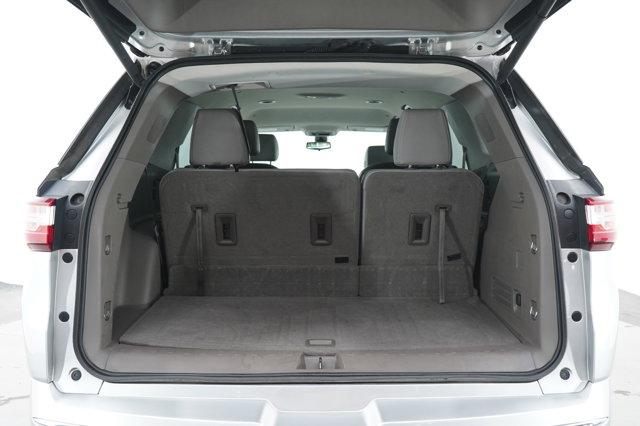 Photo of 2019 Silver Ice Metallic Chevrolet Traverse