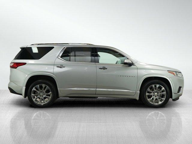 Photo of 2019 Silver Ice Metallic Chevrolet Traverse