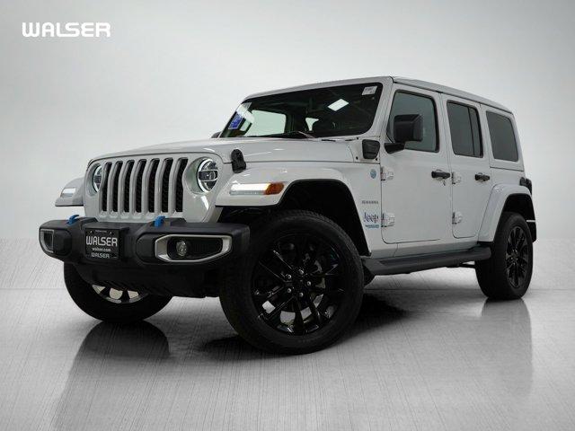 Photo of 2022 Bright White Clearcoat Jeep Wrangler