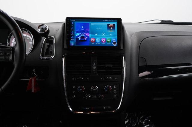 Photo of 2016 Redline 2 Coat Pearl Dodge Grand Caravan