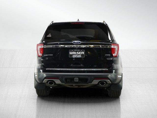 Photo of 2018 Shadow Black Ford Explorer