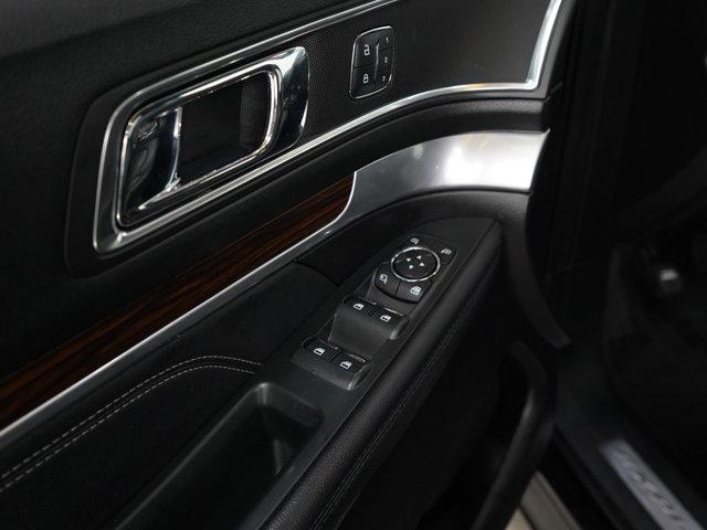 Photo of 2018 Shadow Black Ford Explorer