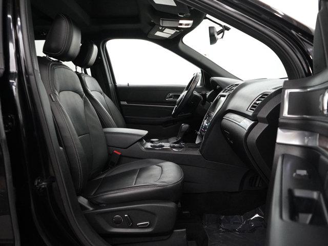Photo of 2018 Shadow Black Ford Explorer