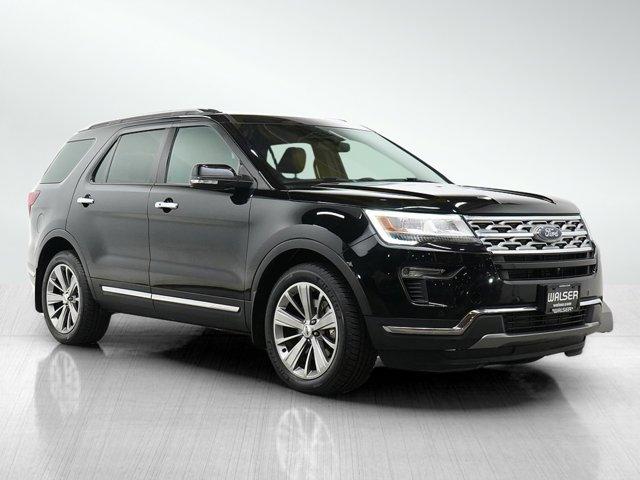 Photo of 2018 Shadow Black Ford Explorer