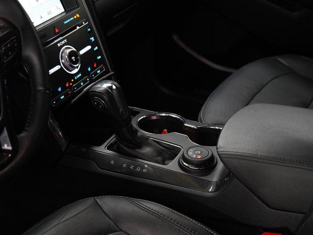 Photo of 2018 Shadow Black Ford Explorer