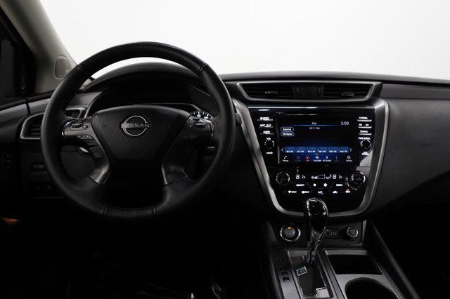 Photo of 2023 Pearl White Tricoat Nissan Murano