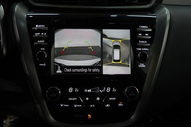 Photo of 2023 Pearl White Tricoat Nissan Murano