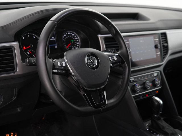 Photo of 2019 Tourmaline Blue Metallic Volkswagen Atlas