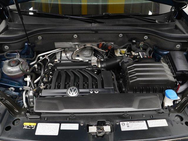 Photo of 2019 Tourmaline Blue Metallic Volkswagen Atlas