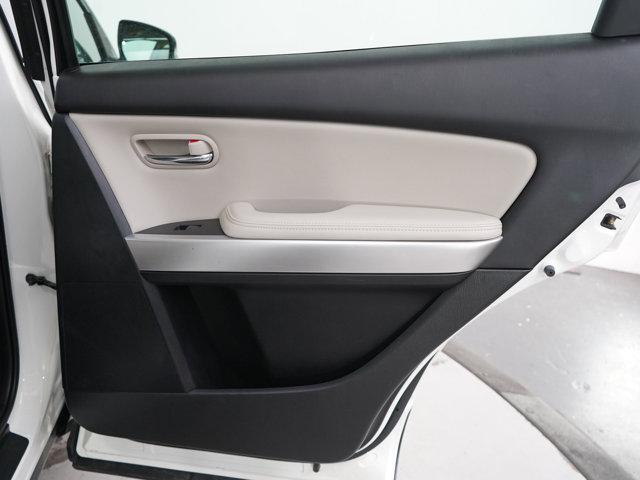 Photo of 2015 Crystal White Pearl Mica Mazda CX-9