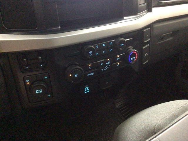 Photo of 2024 Oxford White Ford F-450