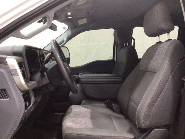 Photo of 2024 Oxford White Ford F-450