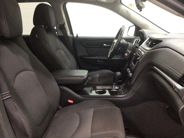 Photo of 2017 Mosaic Black Metallic Chevrolet Traverse