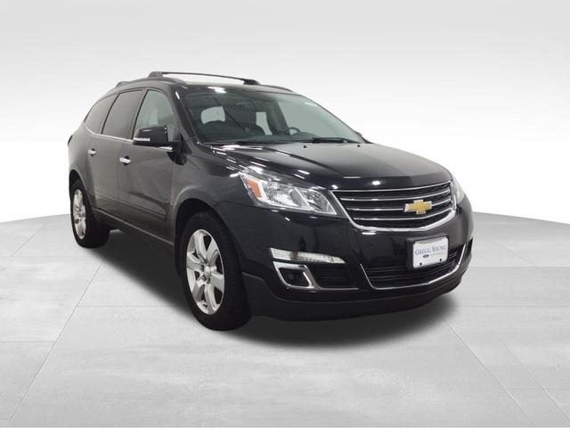 Photo of 2017 Mosaic Black Metallic Chevrolet Traverse