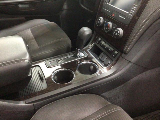 Photo of 2017 Mosaic Black Metallic Chevrolet Traverse