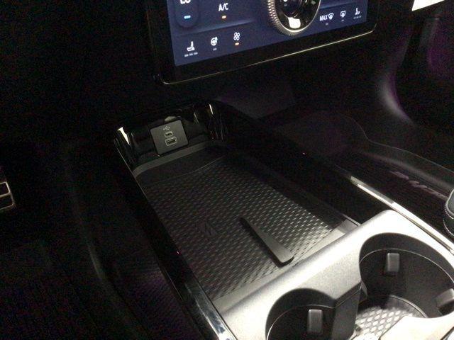 Photo of 2025 Molten Magenta Metallic Tinted Clearcoat Ford Mustang Mach-E