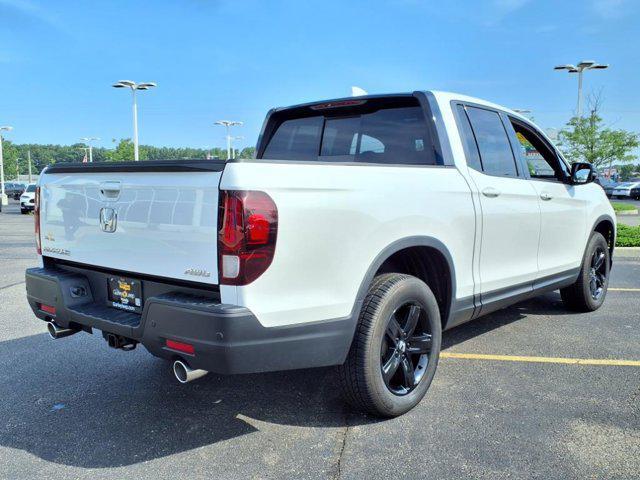 Photo of 2023 Platinum White Honda Ridgeline