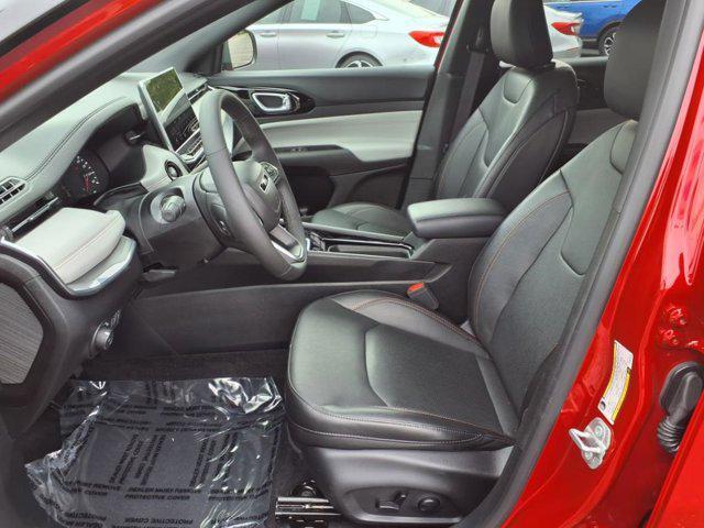 Photo of 2023 Redline Pearlcoat Jeep Compass
