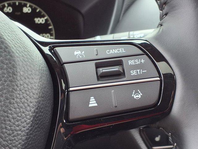 Photo of 2026 Platinum White Pearl Honda HR-V