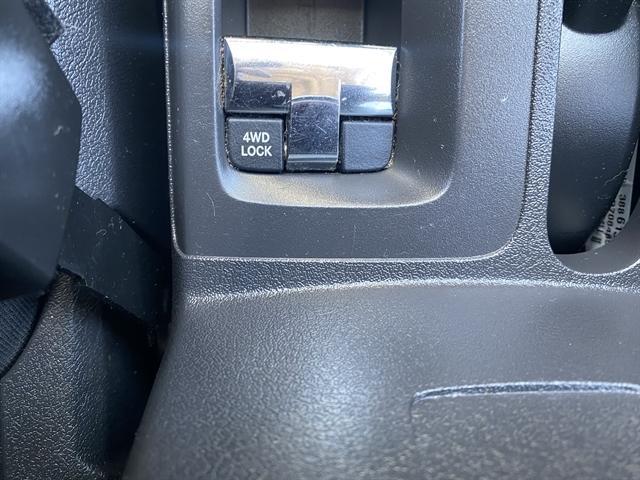 Photo of 2016 Granite Crystal Clearcoat Metallic Jeep Compass