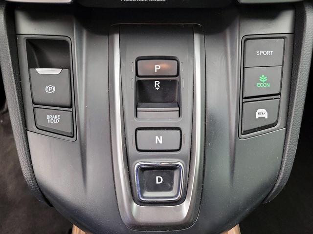 Photo of 2022 Gray Honda CR-V Hybrid