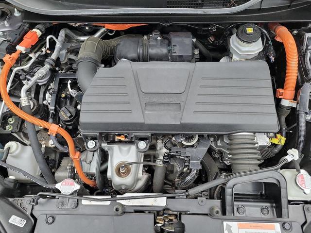 Photo of 2022 Gray Honda CR-V Hybrid