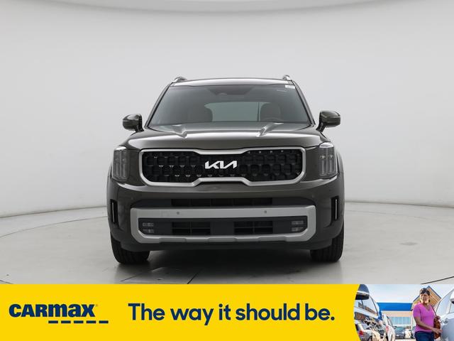 Photo of 2023 Brown Kia Telluride