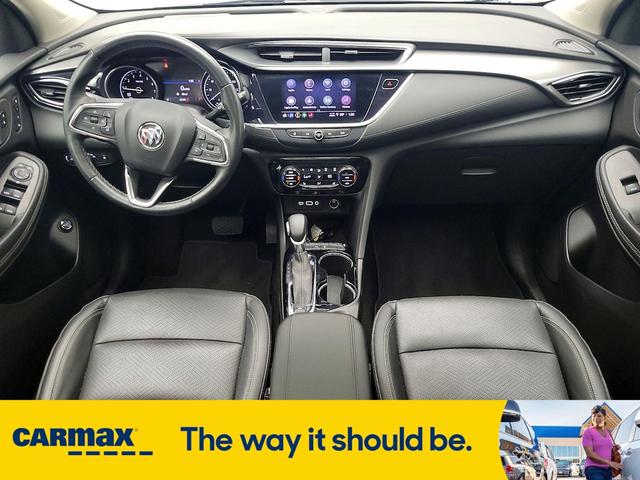 Photo of 2022 White Buick Encore GX