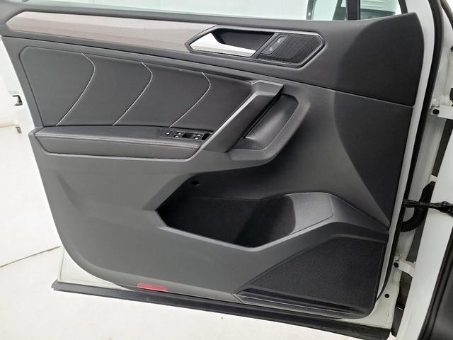 Photo of 2022 White Volkswagen Tiguan