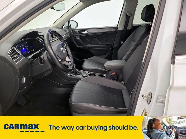 Photo of 2022 White Volkswagen Tiguan