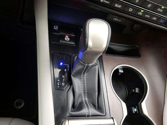 Photo of 2020 Gray Lexus RX 450h