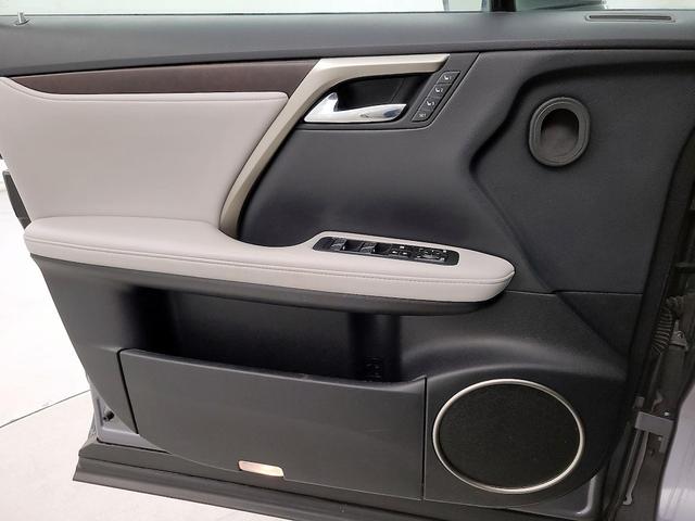 Photo of 2020 Gray Lexus RX 450h