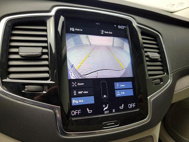 Photo of 2022 Gray Volvo XC90 Recharge Plug-In Hybrid