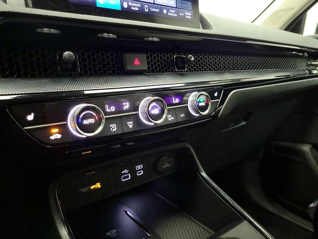 Photo of 2023 Black Honda CR-V