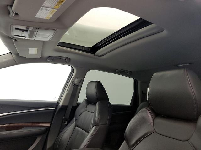 Photo of 2017 Black Acura MDX