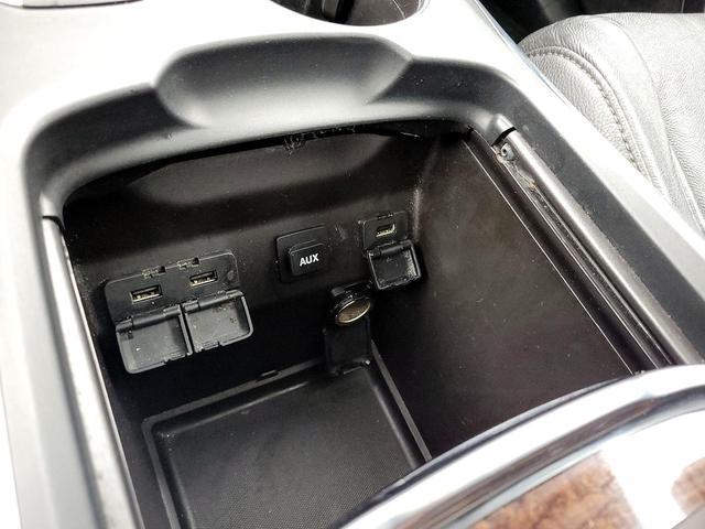 Photo of 2017 Black Acura MDX